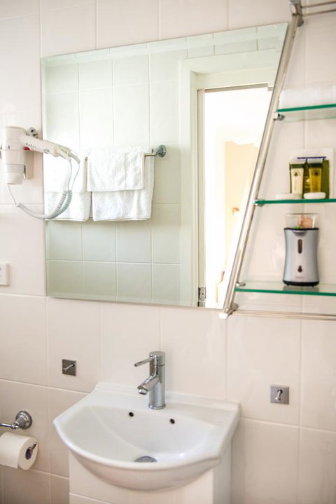 Nelson Bay Bed & Breakfast - Accommodation Kalgoorlie 27