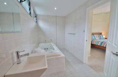 Crescent Head Spa Villa - Accommodation Kalgoorlie 14