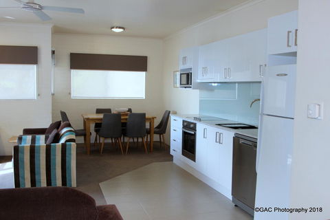 Mollymook Cove Apartments - Accommodation Kalgoorlie 15