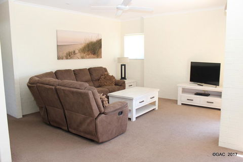 Mollymook Cove Apartments - Accommodation Kalgoorlie 9