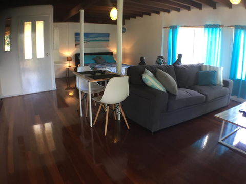 High Tide At Emerald - Accommodation Kalgoorlie 10