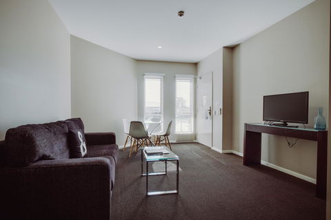 Crossroads Hotel - Accommodation Kalgoorlie 9