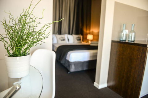 Crossroads Hotel - Accommodation Kalgoorlie 21