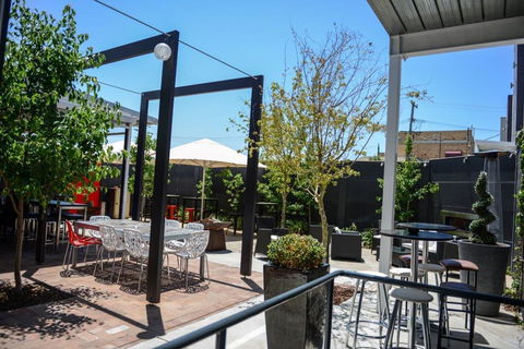 Crossroads Hotel - Accommodation Kalgoorlie 32