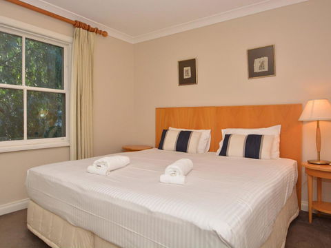 Villa Executive 2br Cypress DS Located Within Cypress Lakes Resort - Accommodation Kalgoorlie 3
