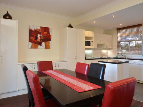 Villa Executive 2br Cypress DS Located Within Cypress Lakes Resort - Accommodation Kalgoorlie 6