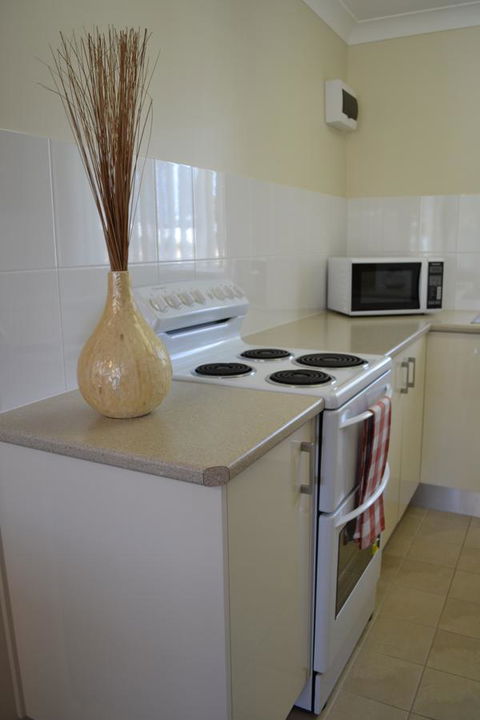Sundial Holiday Units - Accommodation Kalgoorlie 17