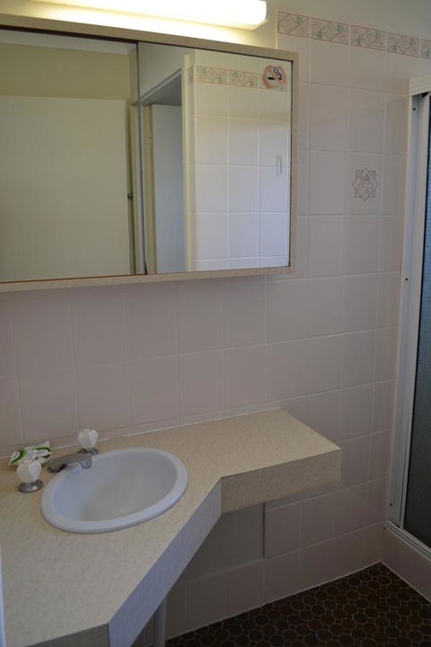 Sundial Holiday Units - Accommodation Kalgoorlie 28