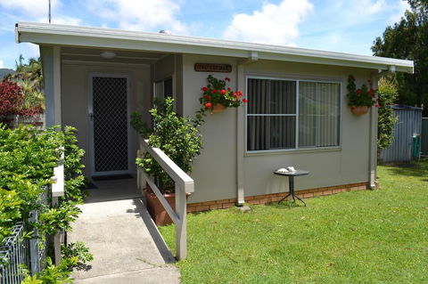 Sundial Holiday Units - Accommodation Kalgoorlie 8