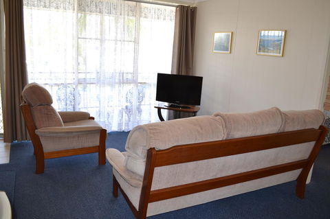 Sundial Holiday Units - Accommodation Kalgoorlie 16