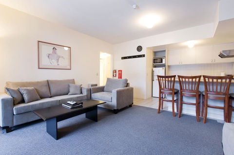 Lantern 1 Bedroom Balcony With Panoramic View - Accommodation Kalgoorlie 27