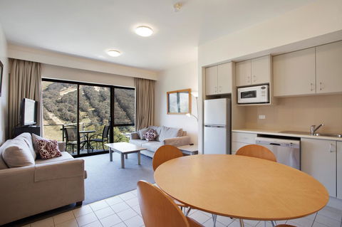 Lantern 1 Bedroom Balcony With Panoramic View - Accommodation Kalgoorlie 30