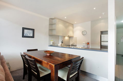 Lantern 1 Bedroom Balcony With Panoramic View - Accommodation Kalgoorlie 8