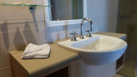 SaltBeach2302 - Accommodation Kalgoorlie 8