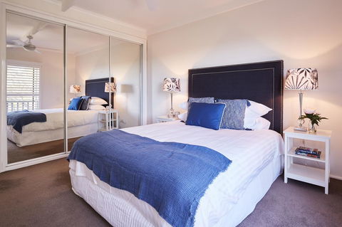 Bright And Spacious Family Home With Leafy Deck - Accommodation Kalgoorlie 5