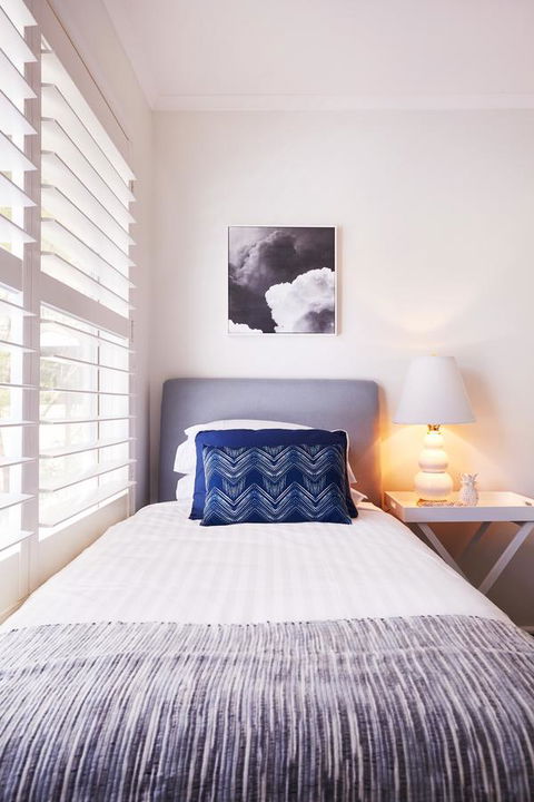 Bright And Spacious Family Home With Leafy Deck - Accommodation Kalgoorlie 26