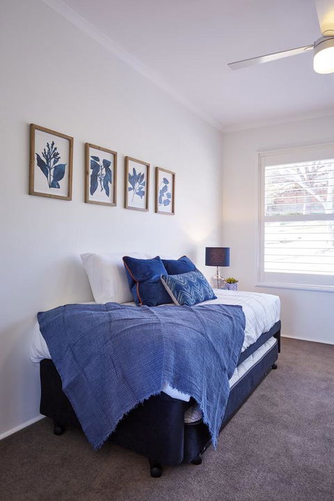 Bright And Spacious Family Home With Leafy Deck - Accommodation Kalgoorlie 30