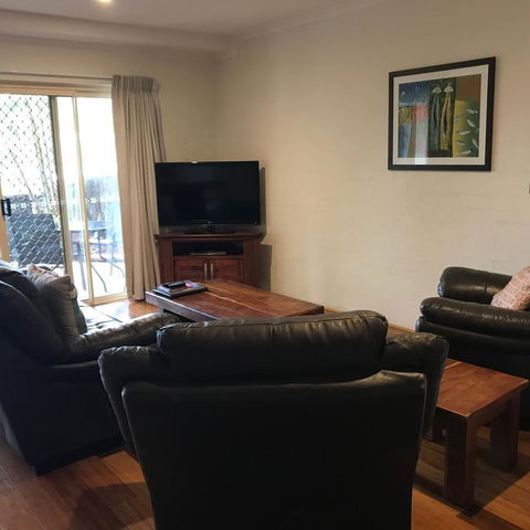 Mariner Bay Apartments - Accommodation Kalgoorlie 8