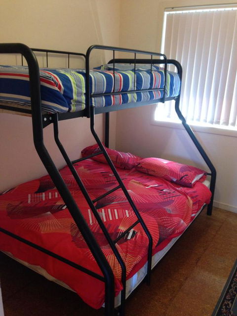 Bellhaven 2, 17 Willow Street - Accommodation Kalgoorlie 4
