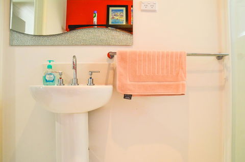 Yigala House - Accommodation Kalgoorlie 28