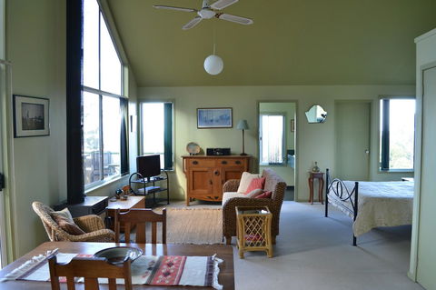 Bundle Hill Cottages - Accommodation Kalgoorlie 44
