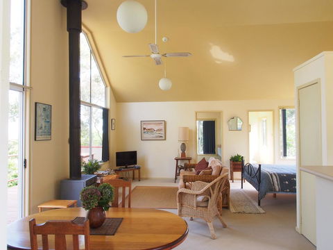 Bundle Hill Cottages - Accommodation Kalgoorlie 6