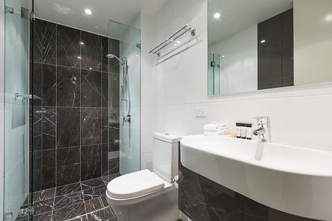 Lakefront 116 Kingston ACT - Accommodation Kalgoorlie 8