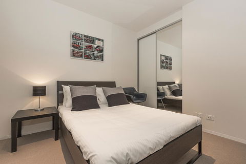 Lakefront 116 Kingston ACT - Accommodation Kalgoorlie 11