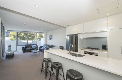 Lakefront 116 Kingston ACT - Accommodation Kalgoorlie 7