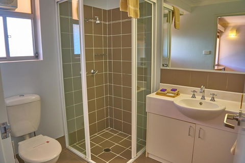 Hunter Oasis - Accommodation Kalgoorlie 16