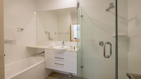 Byron Quarter Apartments - Accommodation Kalgoorlie 36