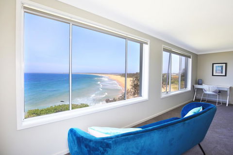 Neptune I Absolute Beachfront I Stunning Views - Accommodation Kalgoorlie 13