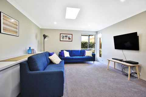 Neptune I Absolute Beachfront I Stunning Views - Accommodation Kalgoorlie 7