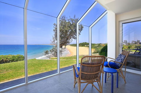 Neptune I Absolute Beachfront I Stunning Views - Accommodation Kalgoorlie 4