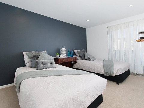 Blue View @ Fingal Bay - Accommodation Kalgoorlie 26