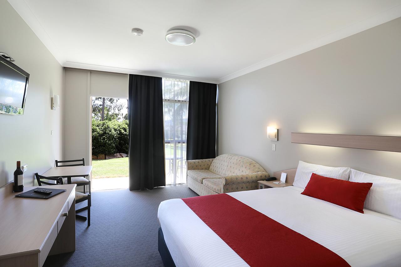 South Tamworth NSW Accommodation Kalgoorlie