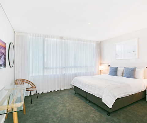 Oaks Nelson Bay Lure Suites - Accommodation Kalgoorlie 2