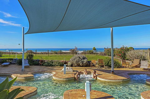 Blue Lagoon Beach Resort - Accommodation Kalgoorlie 3