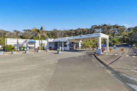 Blue Lagoon Beach Resort - Accommodation Kalgoorlie 11