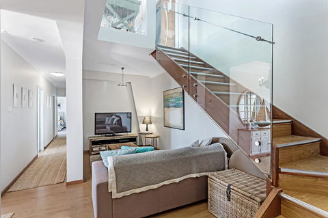 Phuza Maningi 17 Myan Close - Accommodation Kalgoorlie 10