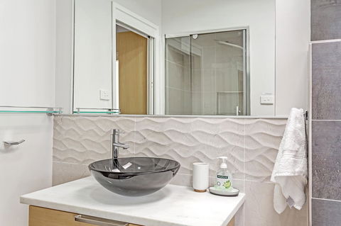 Phuza Maningi 17 Myan Close - Accommodation Kalgoorlie 13