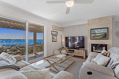 Phuza Maningi 17 Myan Close - Accommodation Kalgoorlie 4