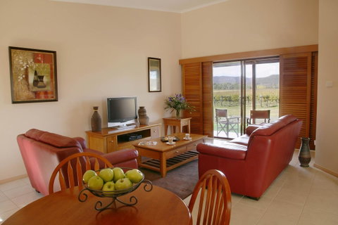 Nightingale Villas - Accommodation Kalgoorlie 8