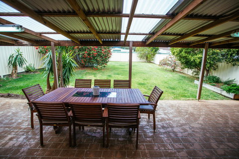 Sunbaker Pet Friendly Awards Finalist 4 Mins Walk To Culburra Beach - Accommodation Kalgoorlie 29