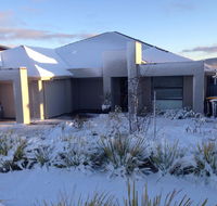 Jindabyne Executive - Accommodation Kalgoorlie