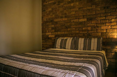 Ironstone Estate Lovedale - Accommodation Kalgoorlie 15