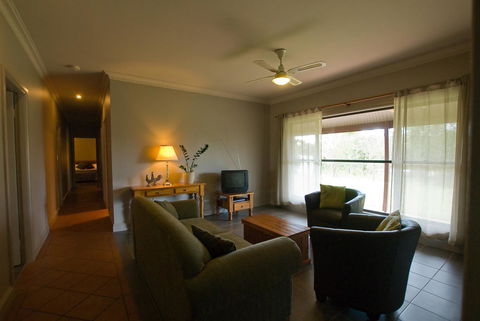 Ironstone Estate Lovedale - Accommodation Kalgoorlie 34
