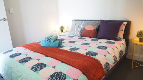 Skygarden Olympic Park View 2 Bedroom Apartment - Accommodation Kalgoorlie 34