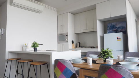 Skygarden Olympic Park View 2 Bedroom Apartment - Accommodation Kalgoorlie 42