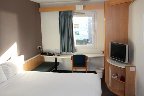 Ibis Newcastle - Accommodation Kalgoorlie 8